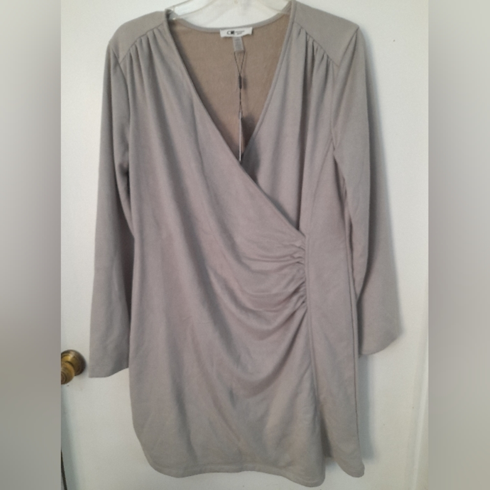 Cable and gauge woman sport dress